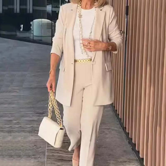 Maarit - Elegancki dwuczęściowy komplet damski marynarka i spodnie